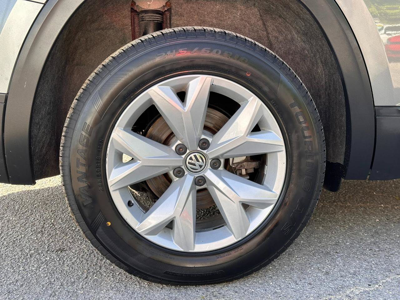 Used 2018 Volkswagen Atlas SE FWD image 27