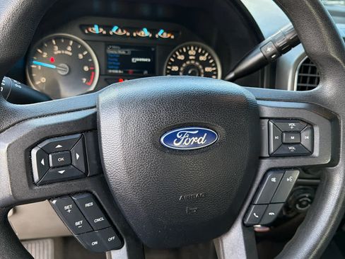 Used 2019 Ford F150 XLT w/ Trailer Tow Package AWD/4WD image 18