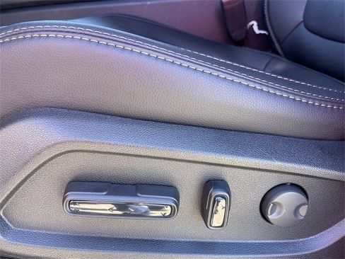 New 2025 Honda Pilot EX-L image 23