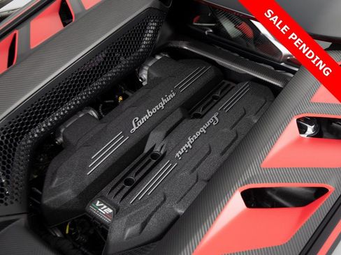 Used 2024 Lamborghini Revuelto image 55