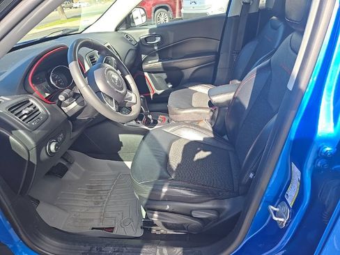 Used 2021 Jeep Compass Trailhawk image 12