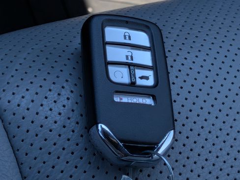 Used 2023 Honda Passport EX-L image 34