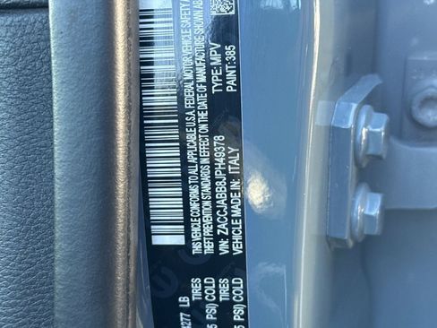Used 2018 Jeep Renegade Latitude w/ Safety & Security Group FWD image 30