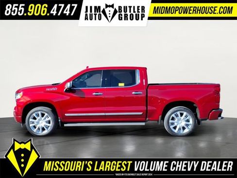 Used 2025 Chevrolet Silverado 1500 High Country image 2