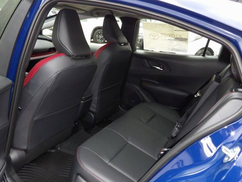 New 2026 Toyota Prius Plug-In Hybrid image 9