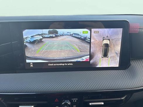 New 2026 Nissan Kicks SR image 15