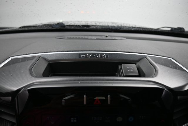 Used 2022 RAM 1500 Laramie w/ Sport Appearance Package AWD/4WD image 26