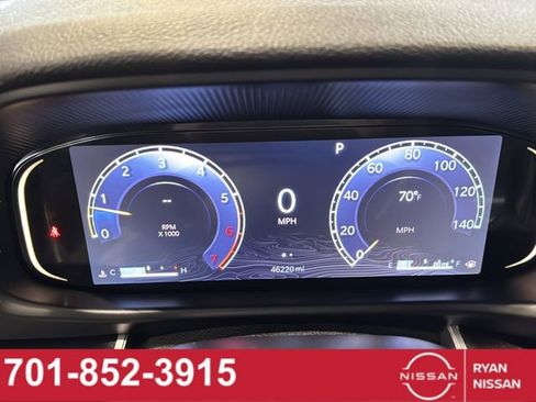 Used 2024 Jeep Wagoneer 4WD w/ Convenience Group I image 11