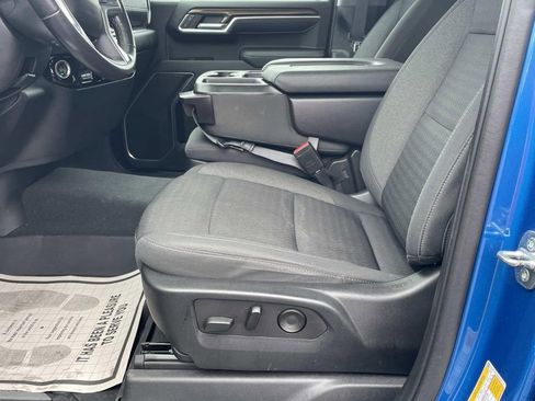 Used 2022 Chevrolet Silverado 1500 LT image 17
