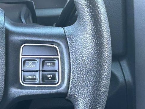 Used 2018 RAM 2500 Tradesman w/ Chrome Appearance Group AWD/4WD image 23