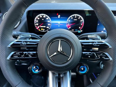 New 2026 Mercedes-Benz GLA 35 AMG 4MATIC image 17