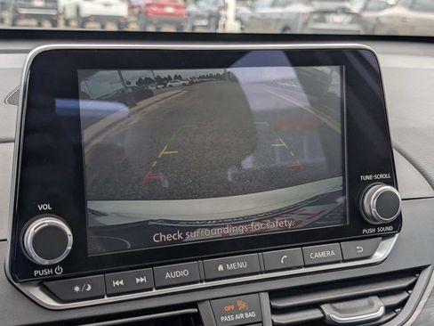 Used 2026 Nissan Altima 2.5 SV FWD image 24