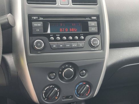 Used 2018 Nissan Versa SV FWD image 30