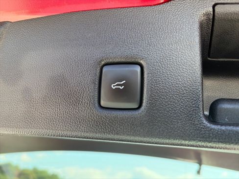 Certified 2025 Ford Escape ST-Line w/ Tech Pack #1 AWD/4WD image 20