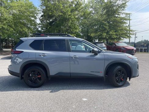 Used 2025 Nissan Rogue SV w/ Rock Creek Premium Package AWD/4WD image 2