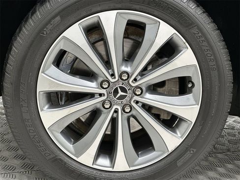 Used 2020 Mercedes-Benz GLE 350 4MATIC image 10