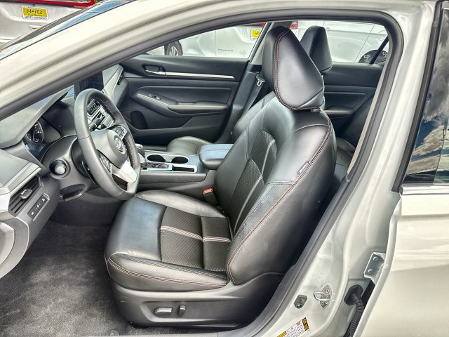 Used 2026 Nissan Altima 2.5 SR FWD image 11