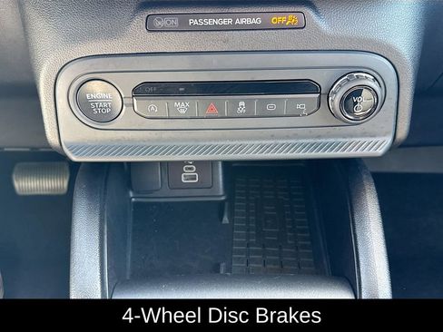 Used 2025 Ford Bronco Sport Big Bend AWD/4WD image 16