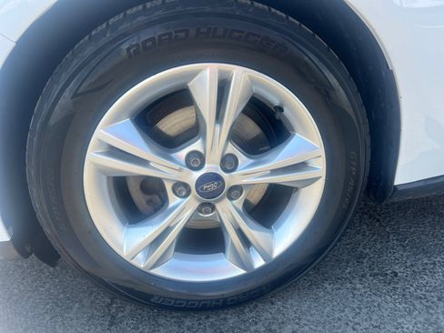 Used 2013 Ford Focus SE FWD image 33