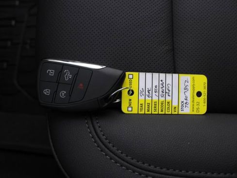 New 2026 GMC Sierra 1500 SLT image 8