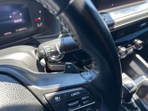 Used 2023 Honda Accord Sport image 10
