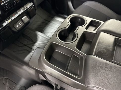 Certified 2020 Chevrolet Silverado 1500 LT w/ LT Value Package image 19