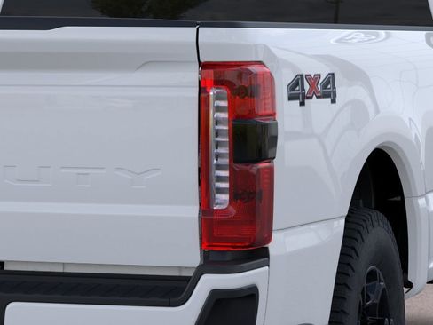New 2026 Ford F250 XL AWD/4WD image 21
