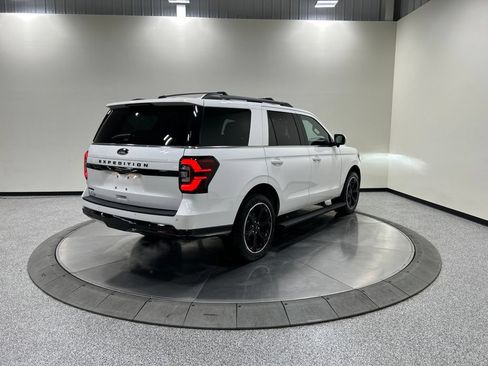 Certified 2023 Ford Expedition Limited AWD/4WD image 7