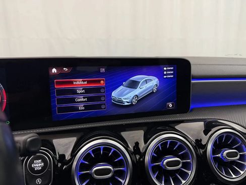 Used 2020 Mercedes-Benz CLA 250 4MATIC image 23