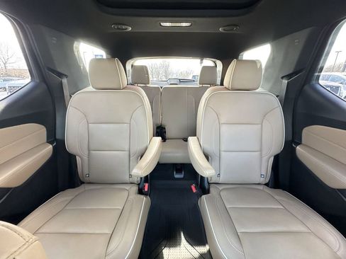 Used 2023 Chevrolet Traverse Premier w/ LPO, Floor Liner Package AWD/4WD image 23