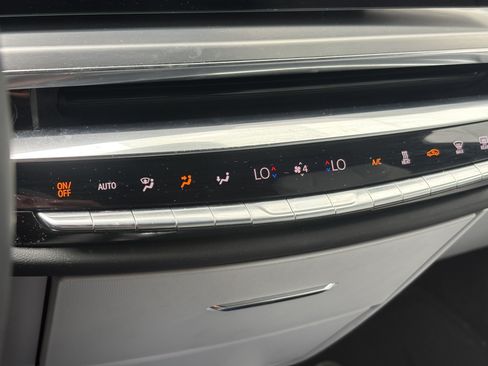 Used 2024 Cadillac Lyriq Sport AWD/4WD image 22