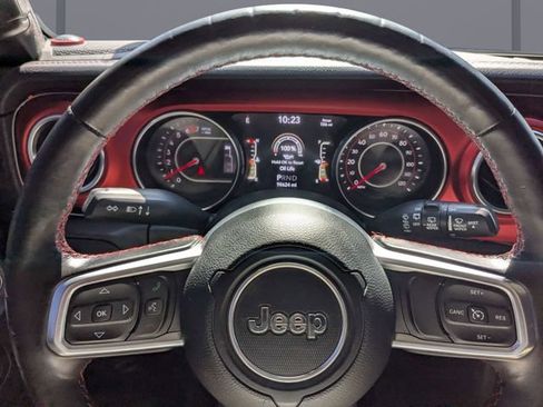 Used 2018 Jeep Wrangler Unlimited Rubicon AWD/4WD image 28