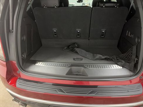 Used 2023 Chevrolet Tahoe High Country image 29