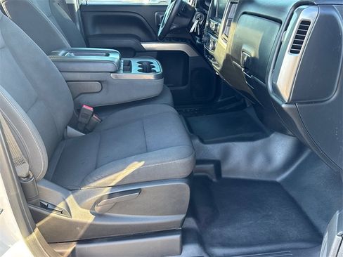 Used 2018 Chevrolet Silverado 1500 LT image 14