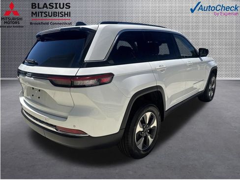 Used 2022 Jeep Grand Cherokee Limited 4xe AWD/4WD image 9