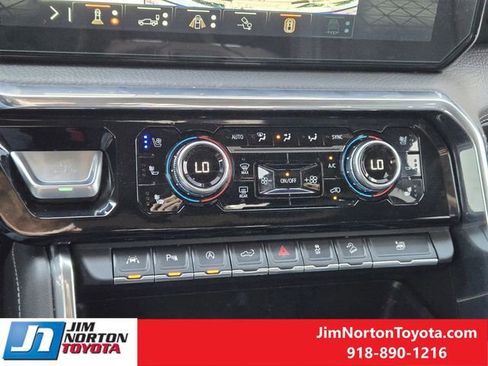Used 2024 GMC Sierra 1500 Denali AWD/4WD image 20