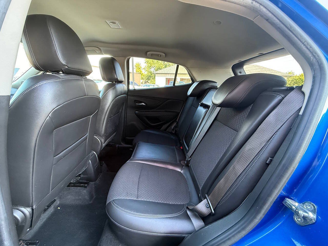 Used 2018 Buick Encore Preferred FWD image 17