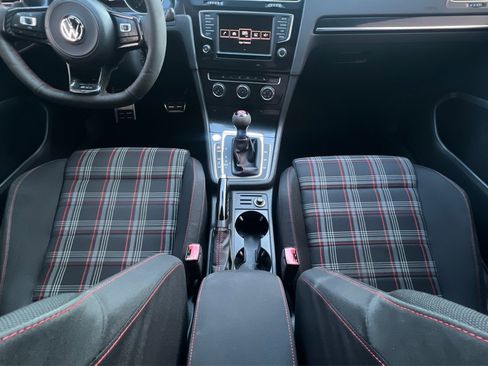 Used 2017 Volkswagen GTI Sport FWD image 15