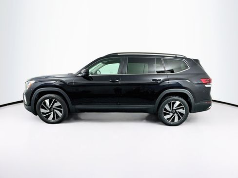 Used 2025 Volkswagen Atlas SE AWD/4WD image 4