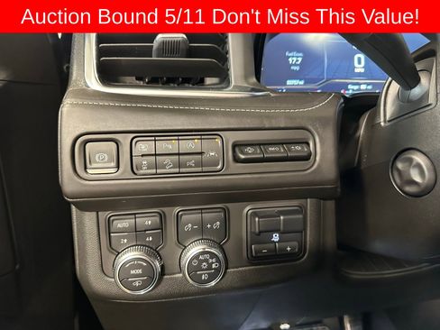 Used 2024 GMC Yukon Denali Ultimate AWD/4WD image 22