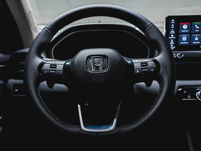 Used 2026 Honda Pilot Touring image 7