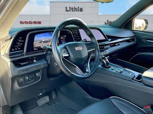 Used 2023 Cadillac Escalade Sport image 2