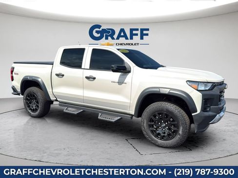 Used 2026 Chevrolet Colorado Trail Boss AWD/4WD image 10