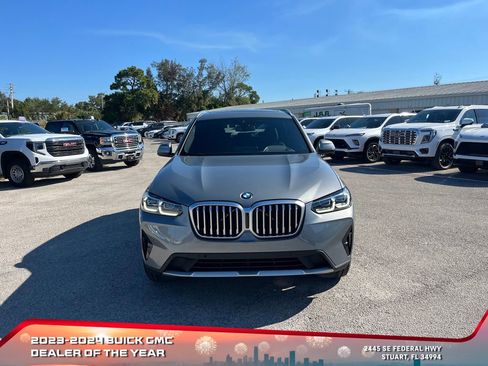 Used 2024 BMW X3 sDrive30i w/ Premium Package w/ZPA image 3