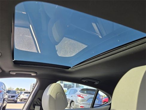 Used 2023 Genesis G70 2.0T w/ Sport Prestige Package image 18