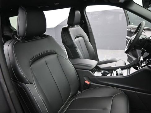 New 2026 Jeep Grand Cherokee L Limited AWD/4WD image 26