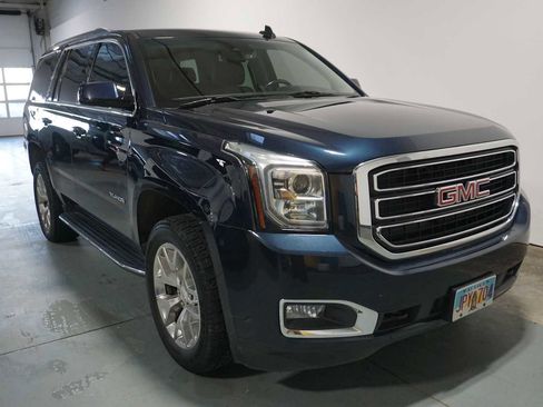 Used 2019 GMC Yukon SLT image 6