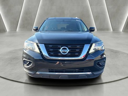 Used 2019 Nissan Pathfinder S AWD/4WD image 2