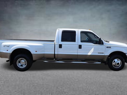 Used 2002 Ford F350 Lariat AWD/4WD image 2