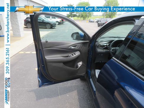 Used 2023 Buick Encore GX Essence w/ Advanced Technology Package image 13